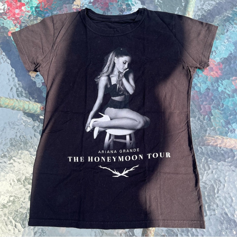 Ariana Grande Honeymoon Tour Merch Graphic Logo Tee